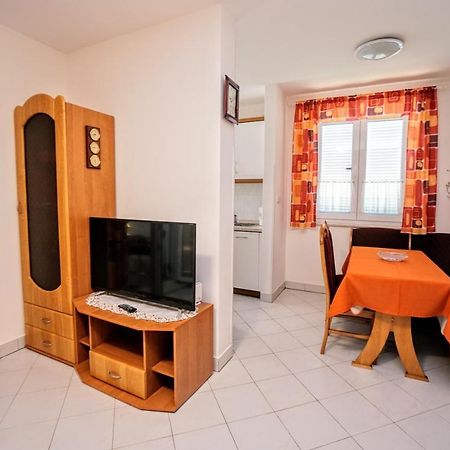 Apartment Vlado Замбратия Экстерьер фото
