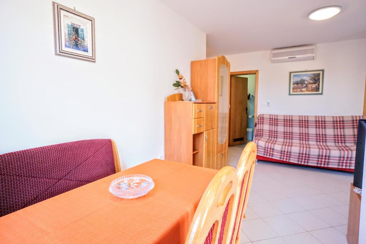 Apartment Vlado Замбратия Экстерьер фото