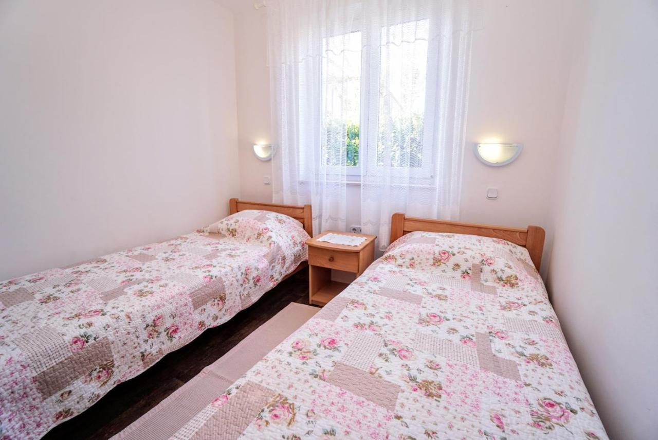 Apartment Vlado Замбратия Экстерьер фото